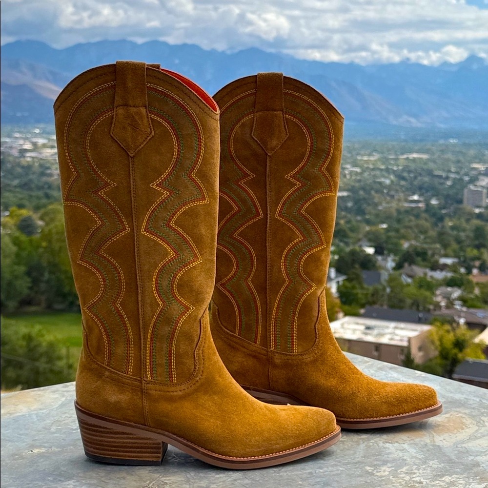 Penelope Chrivers “Sun Salutation” embroidered tan suede western boots.